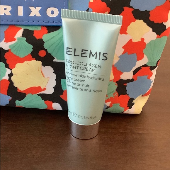 ELEMIS Skincare Bundle with Rixo Cosmetic Bag - Picture 8 of 10